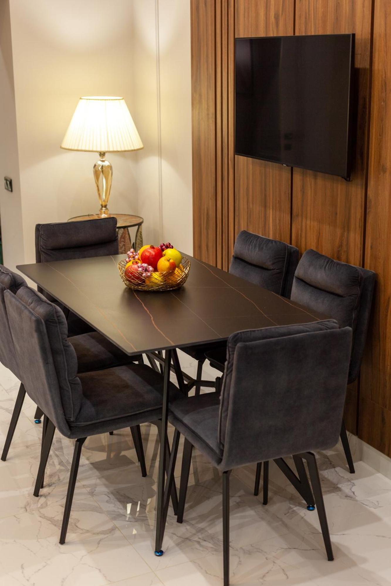 Leogrand Vip On Svobody Avenue 43 Apartment *